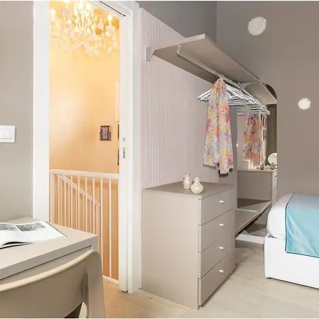 Tiffany Silver Дом отдыха *