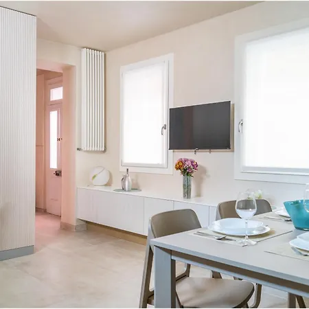 Tiffany Silver בוראנו