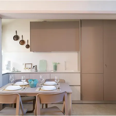 Tiffany Silver בית נופש בוראנו